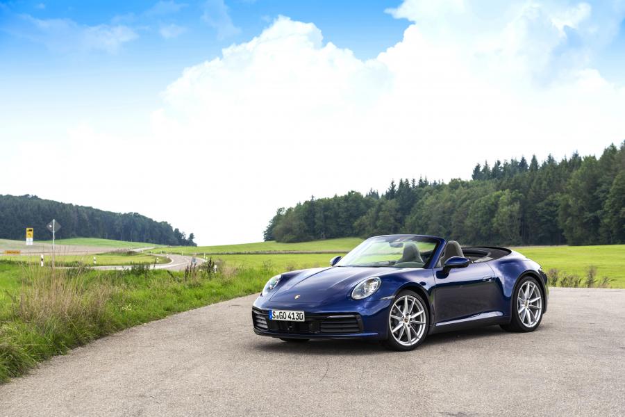  Porsche 911 Carrera Cabriolet (992) 2019 года  (WW) (фото 33 из 62)